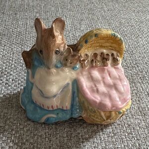 Royal Albert Hunca Munca Beatrix Potter figurine vintage mouse cottagecore
